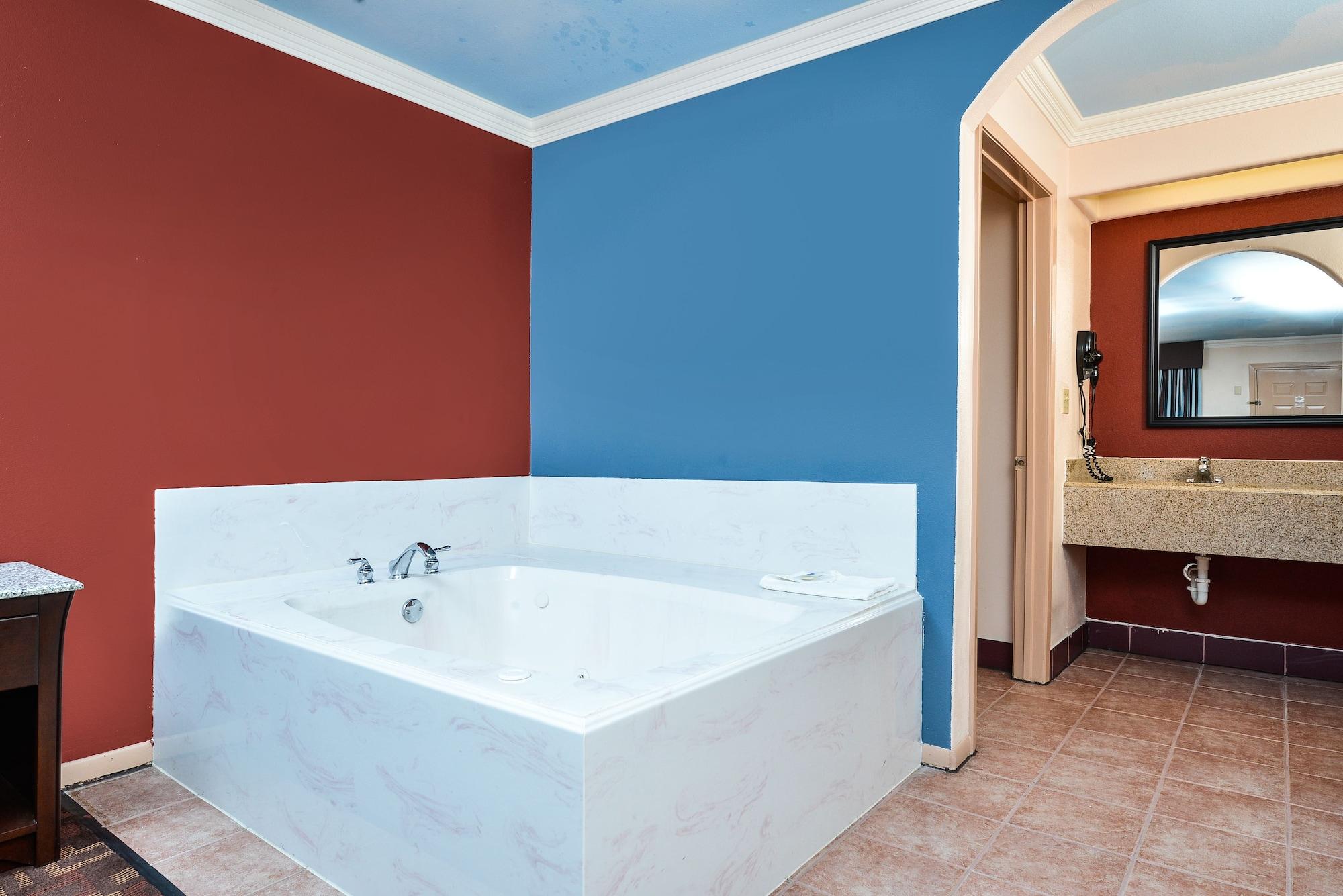 Americas Best Value Inn Houston Heights At I-45 Экстерьер фото