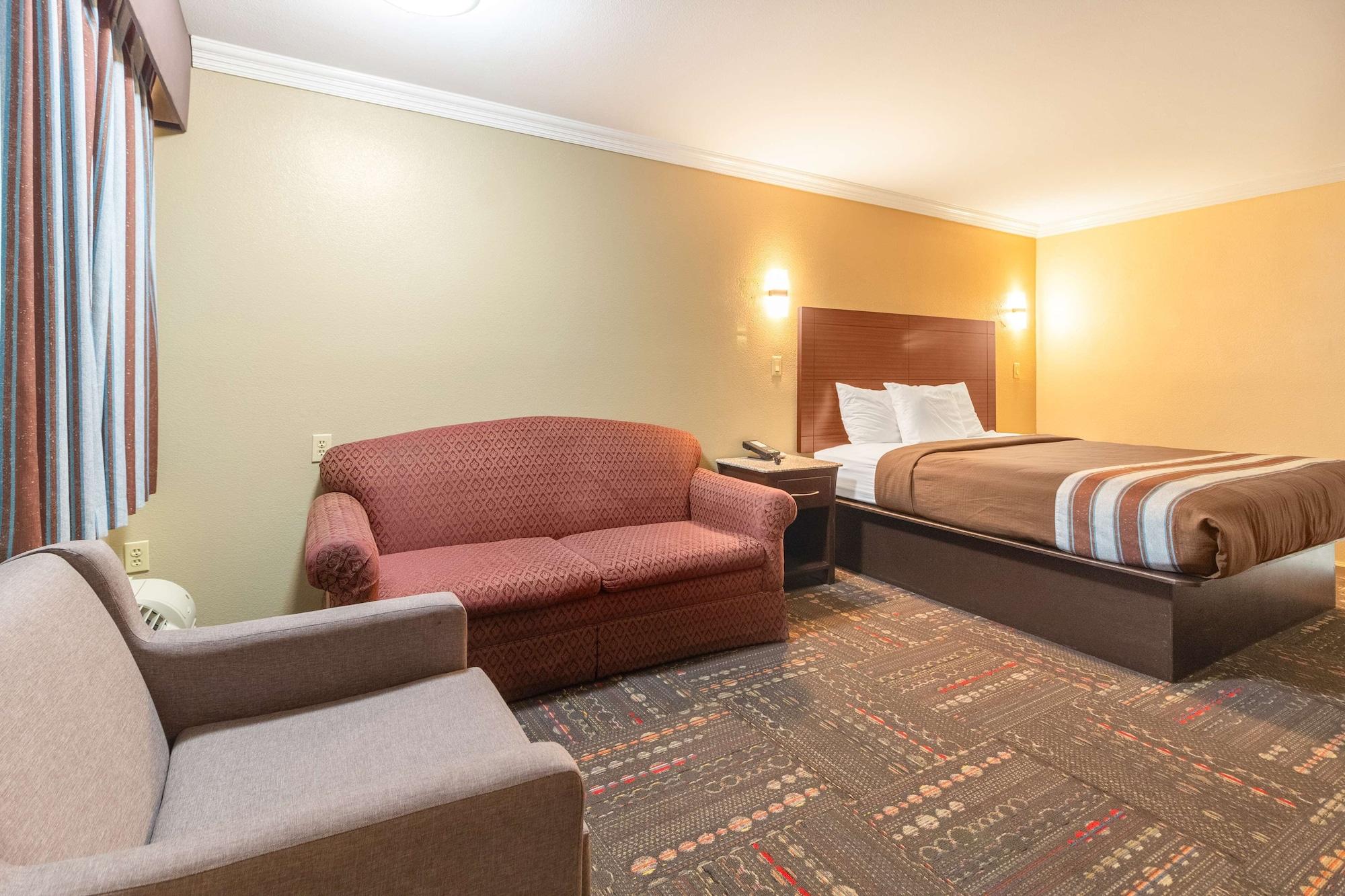 Americas Best Value Inn Houston Heights At I-45 Экстерьер фото